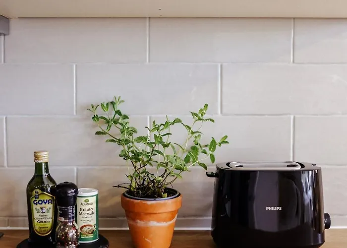 Moderne Mit Balkon Und Parkplatz - Salt アパート ナウムブルク