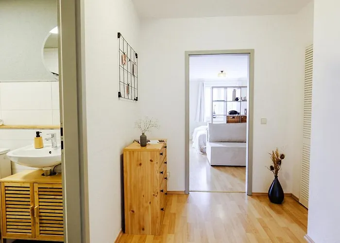 Moderne Mit Balkon Und Parkplatz - Salt アパート ナウムブルク