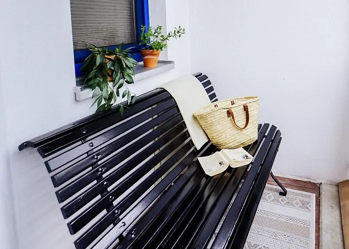 Moderne Mit Balkon Und Parkplatz - Salt ナウムブルク